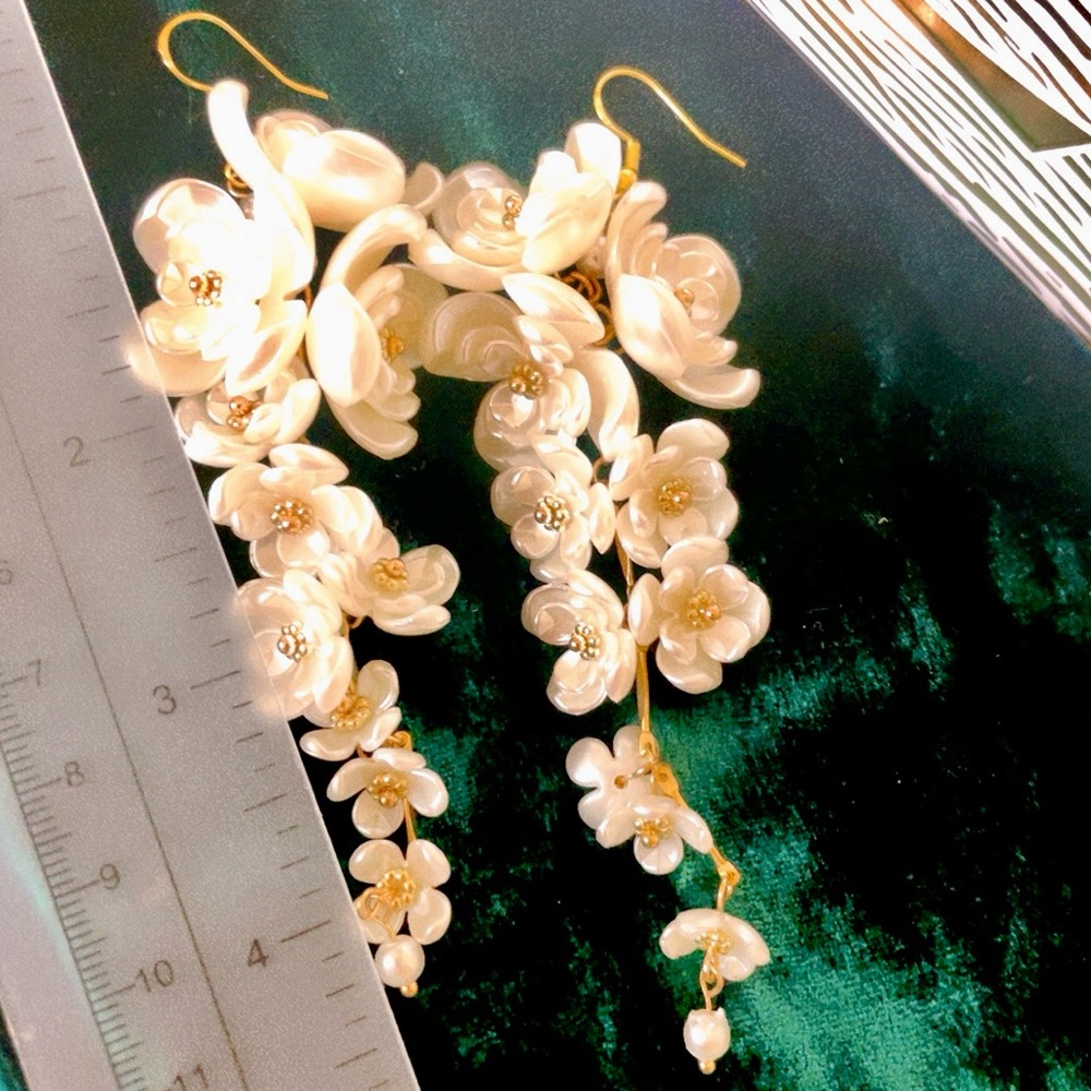 Floral Pearl Drop Cascading Flowers Earrings New 925 SS